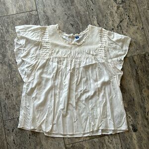 NWOT Cream Blouse w/ Flutter Sleeves